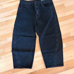 GAP Women’s Barrel Jeans
